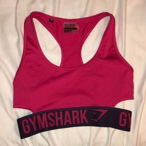 Pink gymshark sports bra ☺️